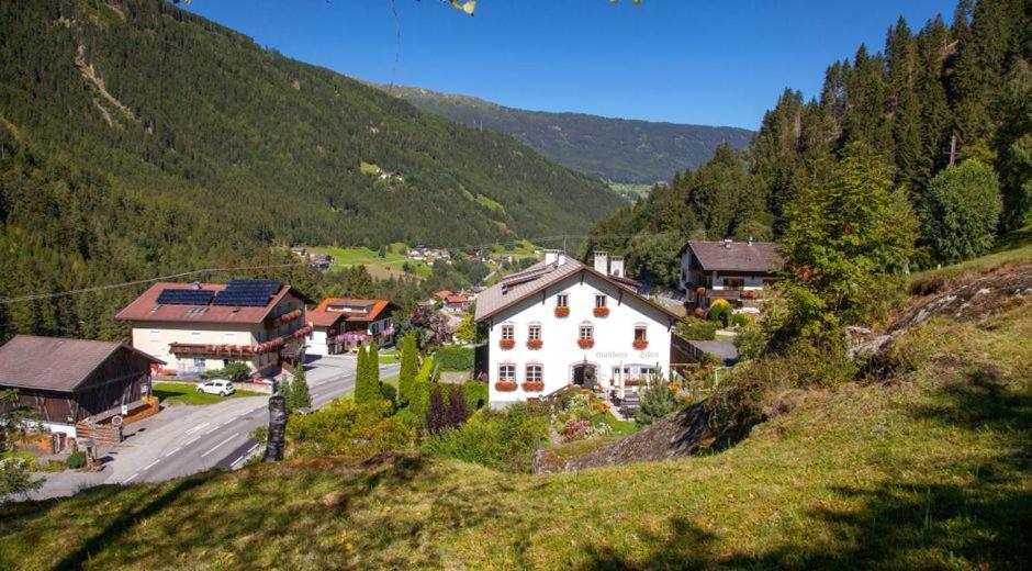 Apartments Haus Schoen - Preise Inclusive Pitztal Sommer Card Jerzens Room photo